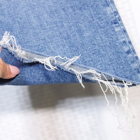 Madewell Kick Out Jeans Women's 32 Mid Rise Raw Hem Flare Stretch Medium Wash - Picture 6 of 13